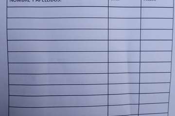 Escrito convocando la huelga completa/TA.